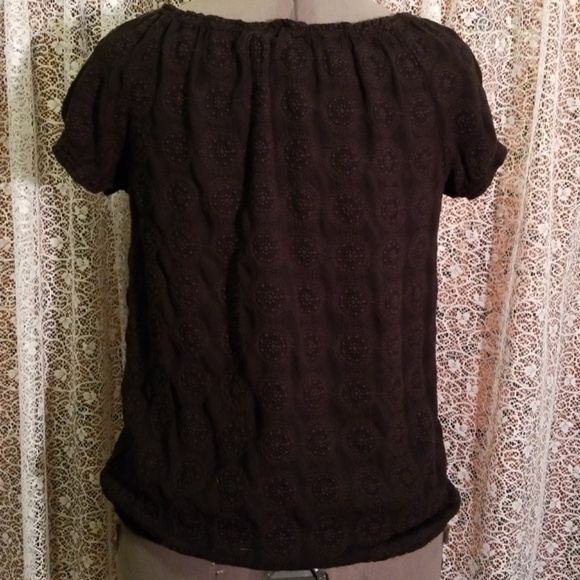 Great casual top by relativity - Picture 2 of 3